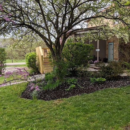 Hocking Hills Inn Logan Εξωτερικό φωτογραφία