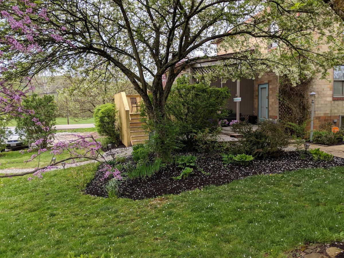 Hocking Hills Inn Logan Εξωτερικό φωτογραφία